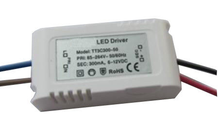 500MA 6W ثابت ولتاژ درایور LED، 12V LED پنل منبع تغذیه