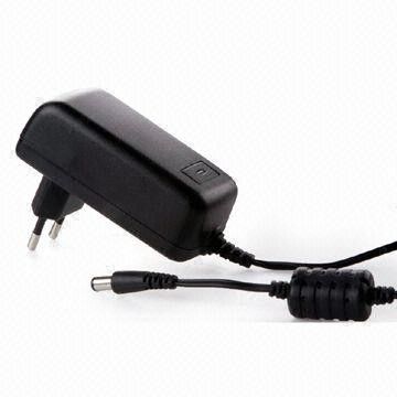 Miniwatts منبع تغذیه با 5KV خروش و V CEC، سفر آداپتورهای برق