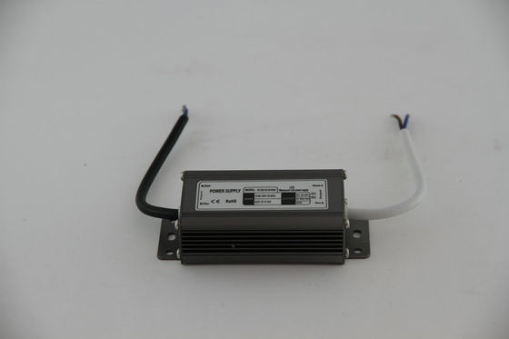 صرفه جویی در انرژی 250V AC جریان ثابت درایور LED 600MA 20W با EN61000-3-2