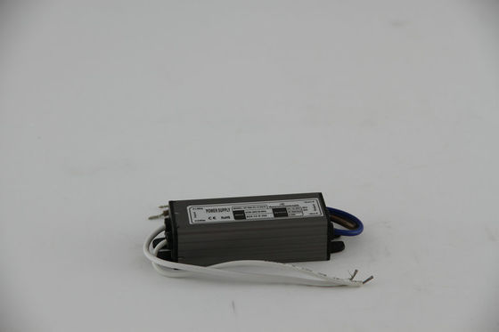 کارآمد 220 V AC ثابت جریان AC به DC LED 300MA راننده با OLP / OVP