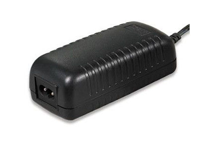 30W 100 تا CB 240V سوئیچینگ آداپتورهای آنان IEC320-C8 (UL / بن بست / CCC / GS / CE)