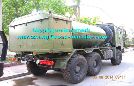SINOTRUK HOWO ارتش سبز 6 * 4 تانکر کامیون 25000L با استاندارد EURO LHD OR RHD
