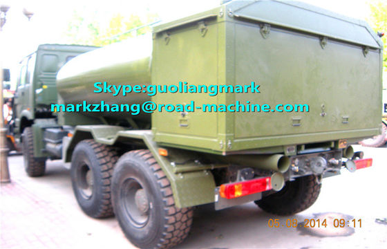 SINOTRUK HOWO ارتش سبز 6 * 4 تانکر کامیون 25000L با استاندارد EURO LHD OR RHD
